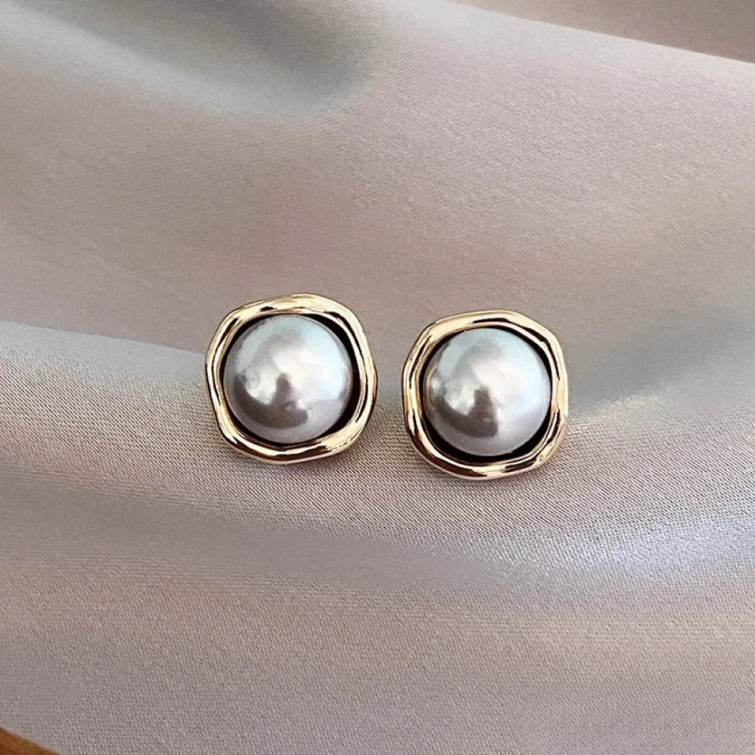 Elegante Oorbellen met Zwarte Parel